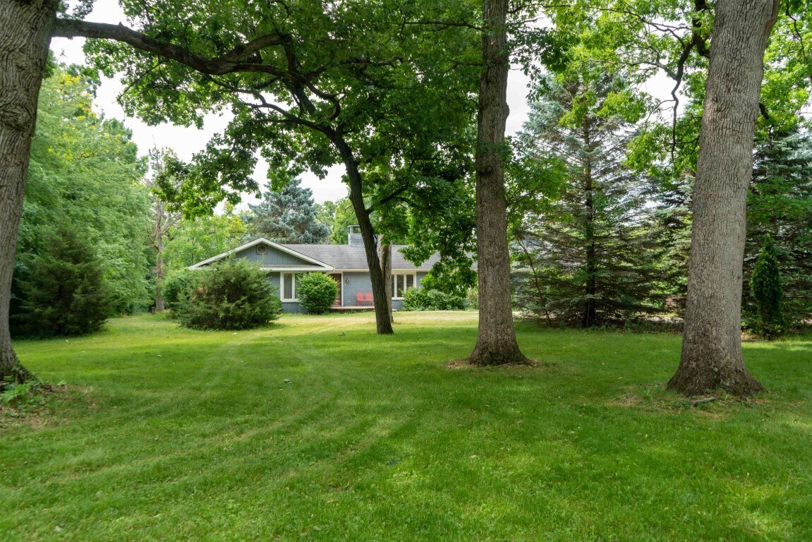 26241 W Bonner Rd, Wauconda, IL 60084 House Rental in Wauconda, IL