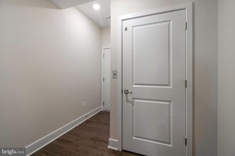 Building Photo - 7960 -B Potter Pl