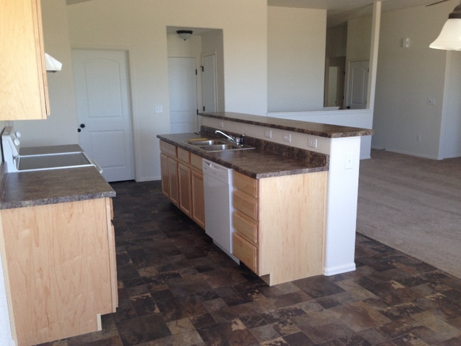 Building Photo - 805 Lakebrook Ct
