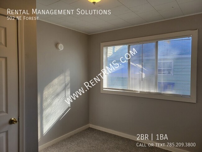 Building Photo - *OAKLAND NEIGHBORHOOD* 502 NE Forest- 2 BE...