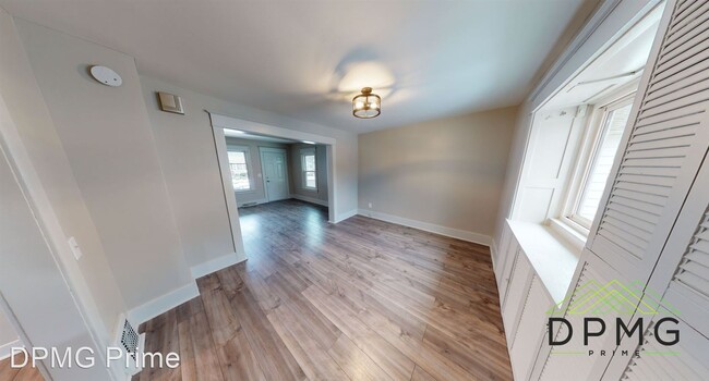 Building Photo - 3 br, 2 bath House - 507 N Clemens