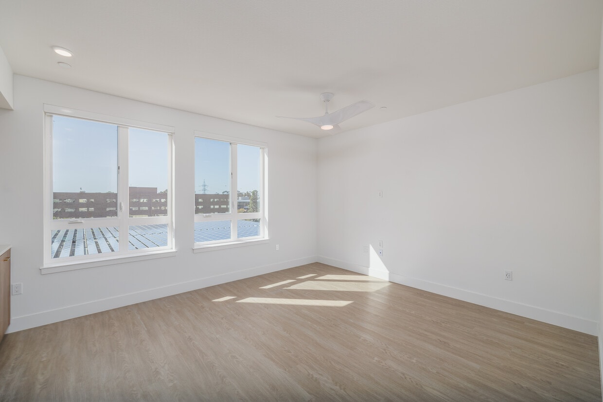 Photo - AMLI Aero Apartments