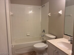 Building Photo - 9430 Ivy Brook Run