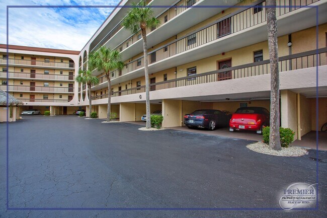 Foto del edificio - MARCO ISLAND 1 BEDROOM 1 BATH ** WEEKLY UN...