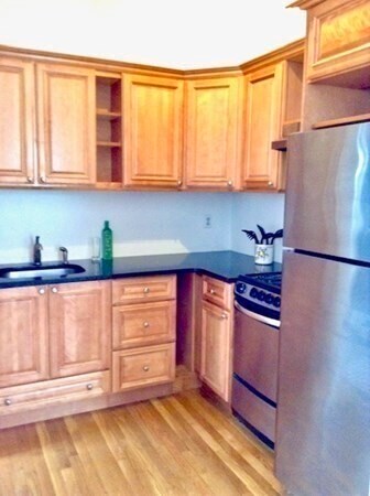 Primary Photo - 17 Cumberland St