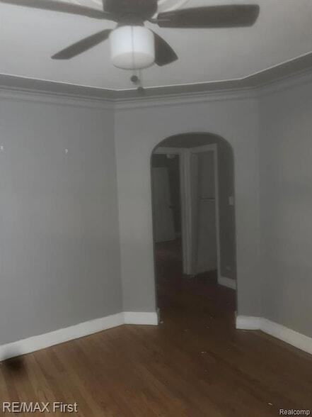 Building Photo - 14338 Lauder St