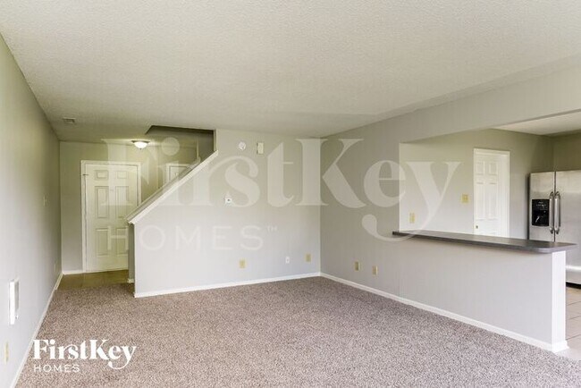 Building Photo - 8837 Hosta Way
