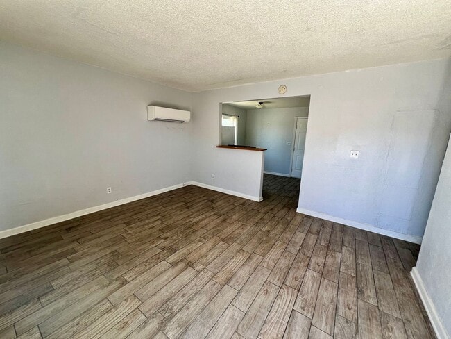 Building Photo - 5531 Cahuilla Ave