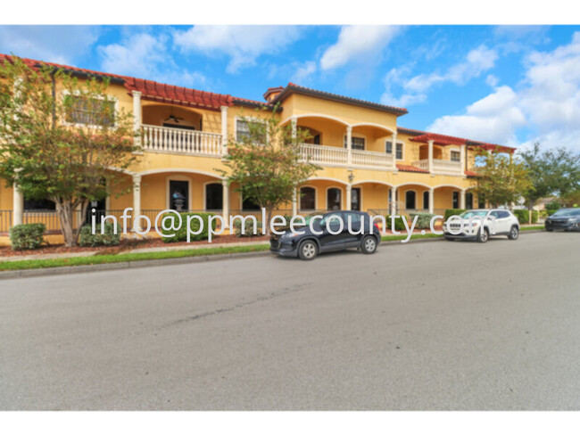 Foto del edificio - Suite in SE Cape Coral - Commercial