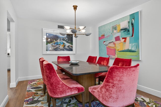 Foto del edificio - 11352 Briarwood Pl