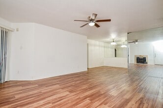 Building Photo - 9700 Leawood Blvd