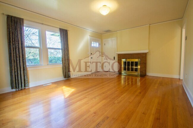 Foto del edificio - Light & Bright Home In Eugene