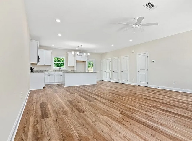 Photo - New Townhome in Hartbrook!