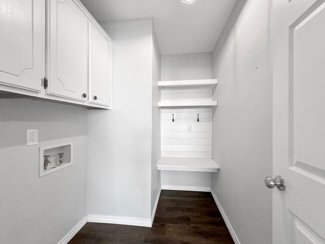 Foto del edificio - 8406 N 117th E Ave