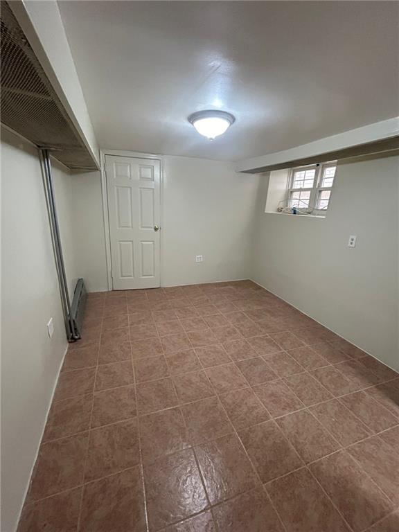 Foto del edificio - 377 E 31st St