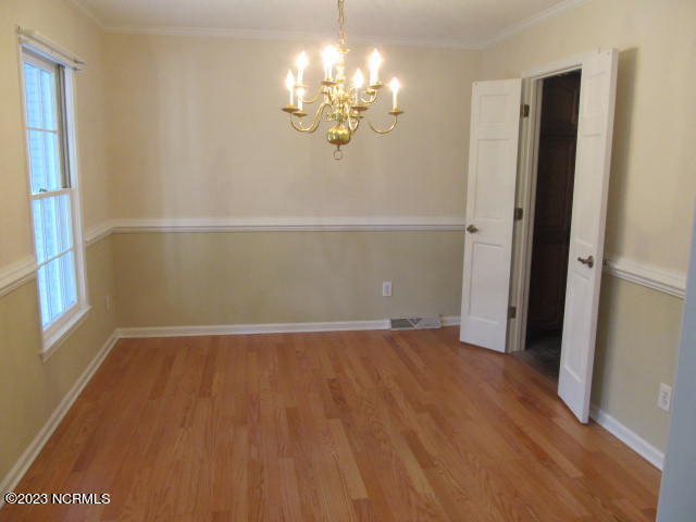 Building Photo - 5608 Surrey Downs Ct