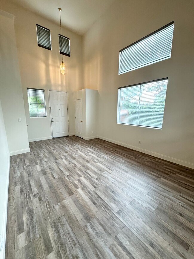 Building Photo - Spacious Solar-Powered 4-Bedroom, 3-Bath Home with Vaulted Ceilings & Tons of Storage! SEE VIDEO