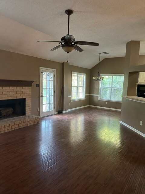 Foto del edificio - 6630 Millgrove Park Dr