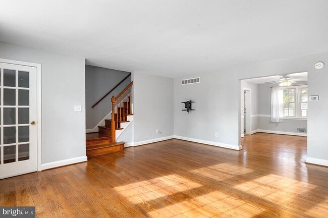 Building Photo - 1618 Myamby Rd