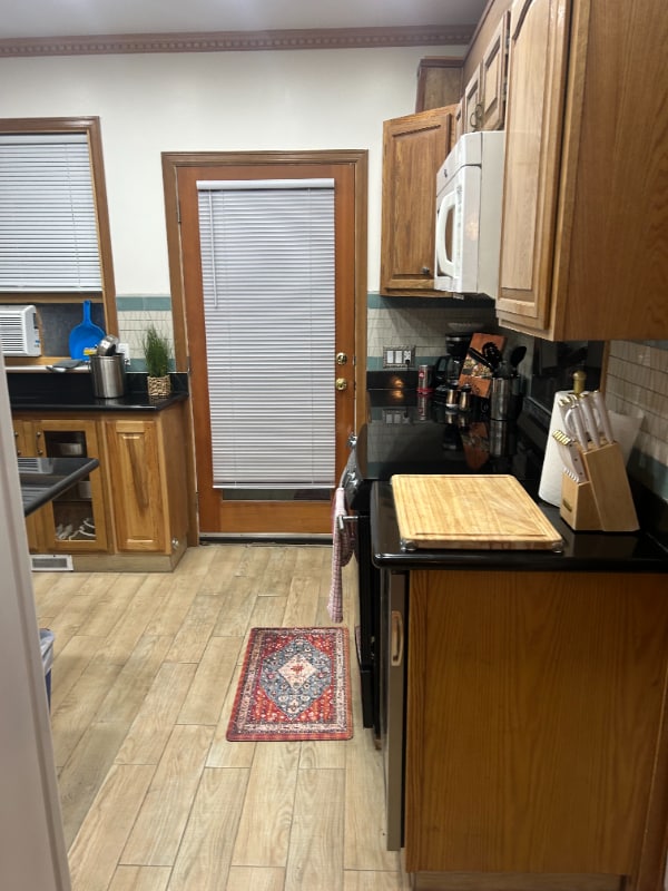 Photo - 30 W Etruria St Apartment