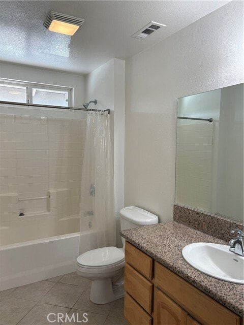 Foto del edificio - 8202 Artesia Blvd