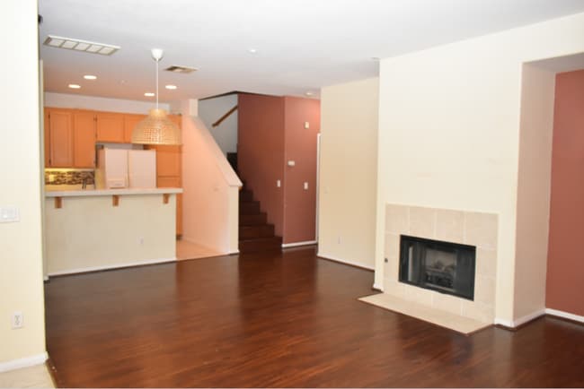 Foto del edificio - Updated with Pool, 3 Bd 2.5 Ba Chula Vista (91913)