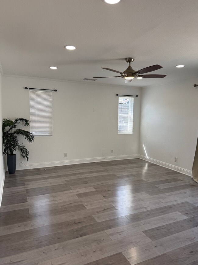 Building Photo - 9422 Krepp Dr