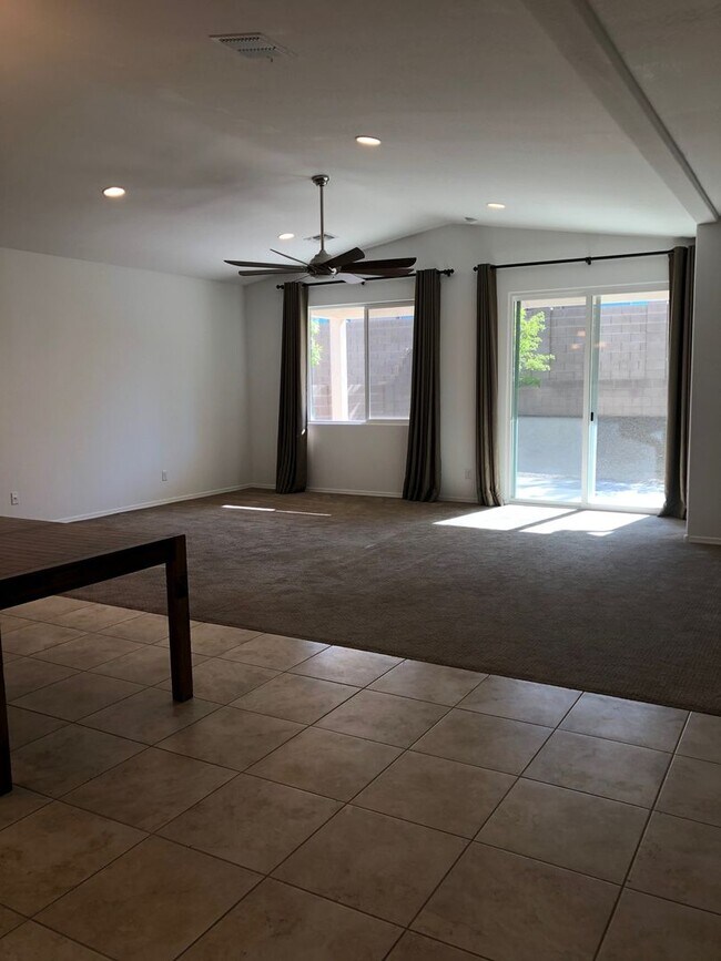 Foto del edificio - Three Bedroom in Saddlewood ~ North Prescott