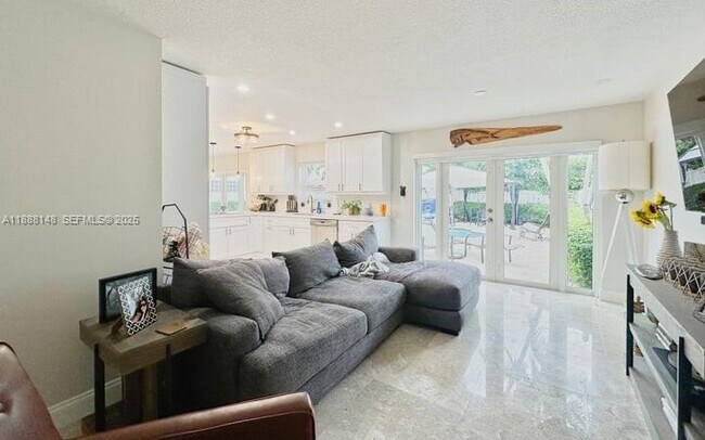 Foto del edificio - 10620 SW 67th St