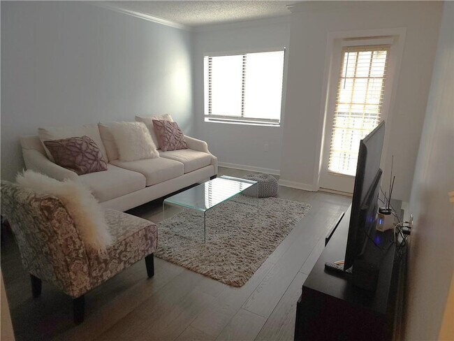 Building Photo - 795 Hammond Dr