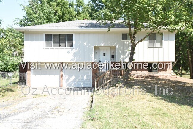 Foto del edificio - 5521 Perry Ln