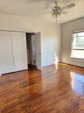 Building Photo - 1845 N Gramercy Pl