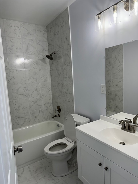1-Bed Bathroom - 14316 Driftwood Rd