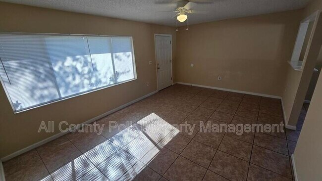 Foto del edificio - 246 Leelon Rd