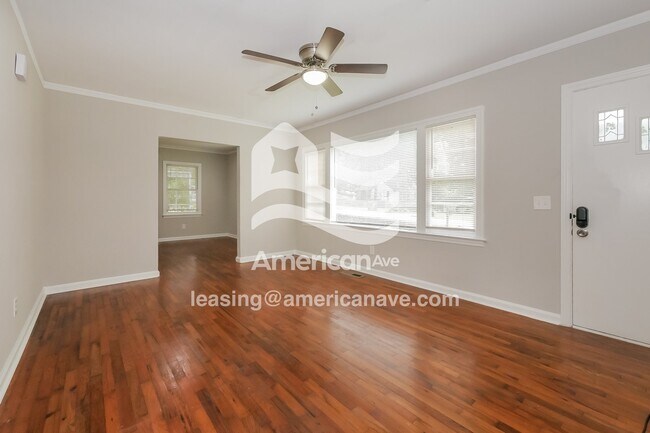 Building Photo - 4273 Adams St