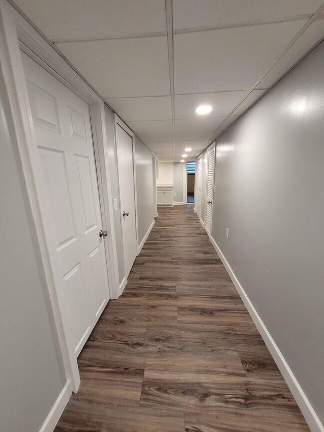 Foto del edificio - 42 Sandy Brook Dr