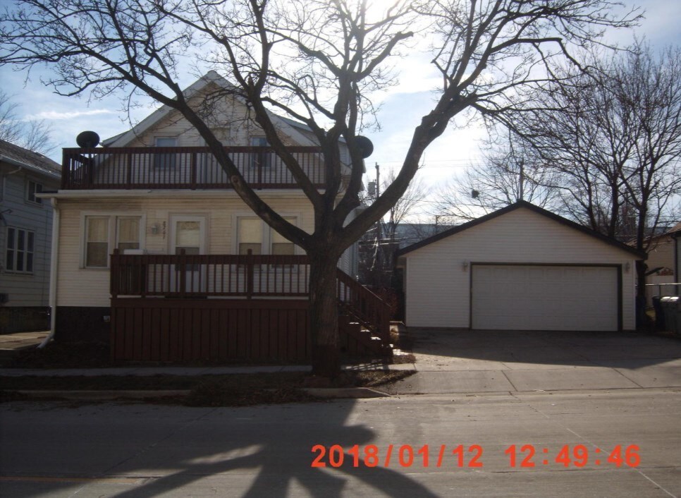 Primary Photo - 8761 W Adler St