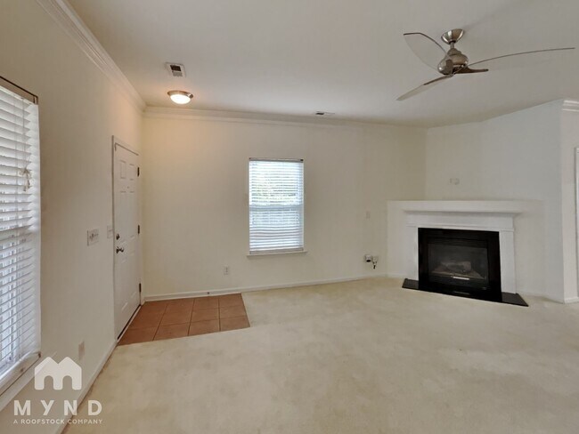 Foto del edificio - 5612 Diamond Summit Ct