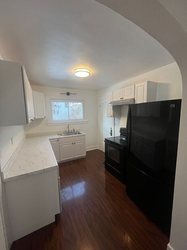 Building Photo - 459 Winton Rd