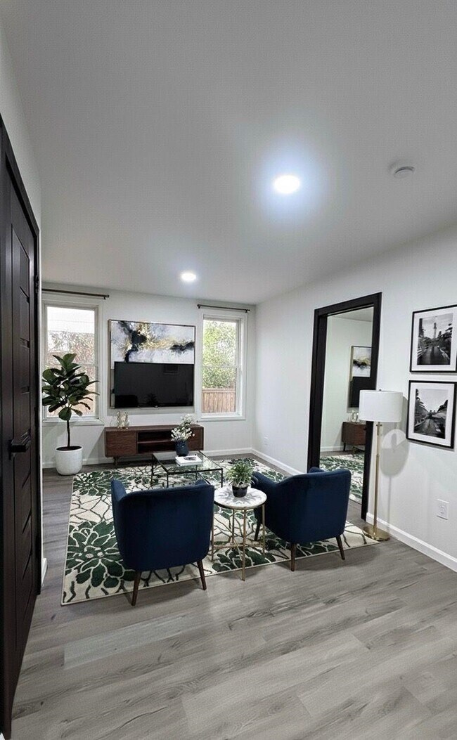 Foto del edificio - 213 Woodward St