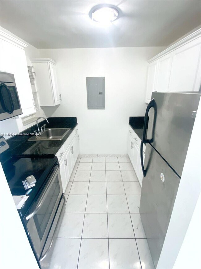 Foto del edificio - 1337 NW 1st St