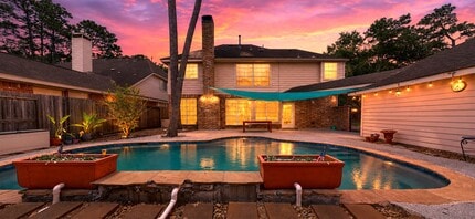Building Photo - 9222 Symphonic Ln
