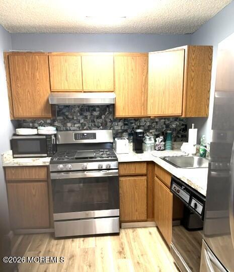 Foto del edificio - 401 Sunshine Ct