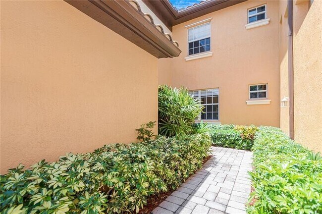 Foto del edificio - 8037 NW 127th Ln