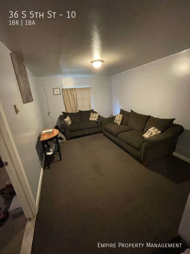 Building Photo - 1 Bedroom / 1 Bathroom in Allentown !