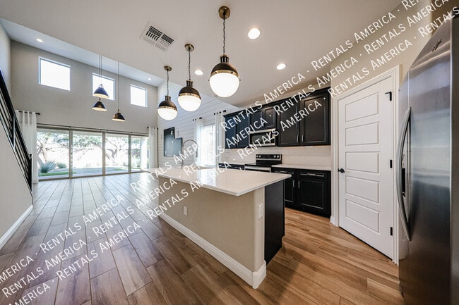 Building Photo - 1400 Flintlock Dr