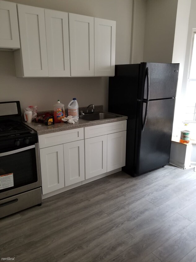 Foto principal - 3 br, 1 bath House - 1878 Cedar Ave