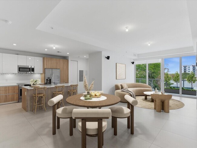 Foto del edificio - 529 SW 11th St