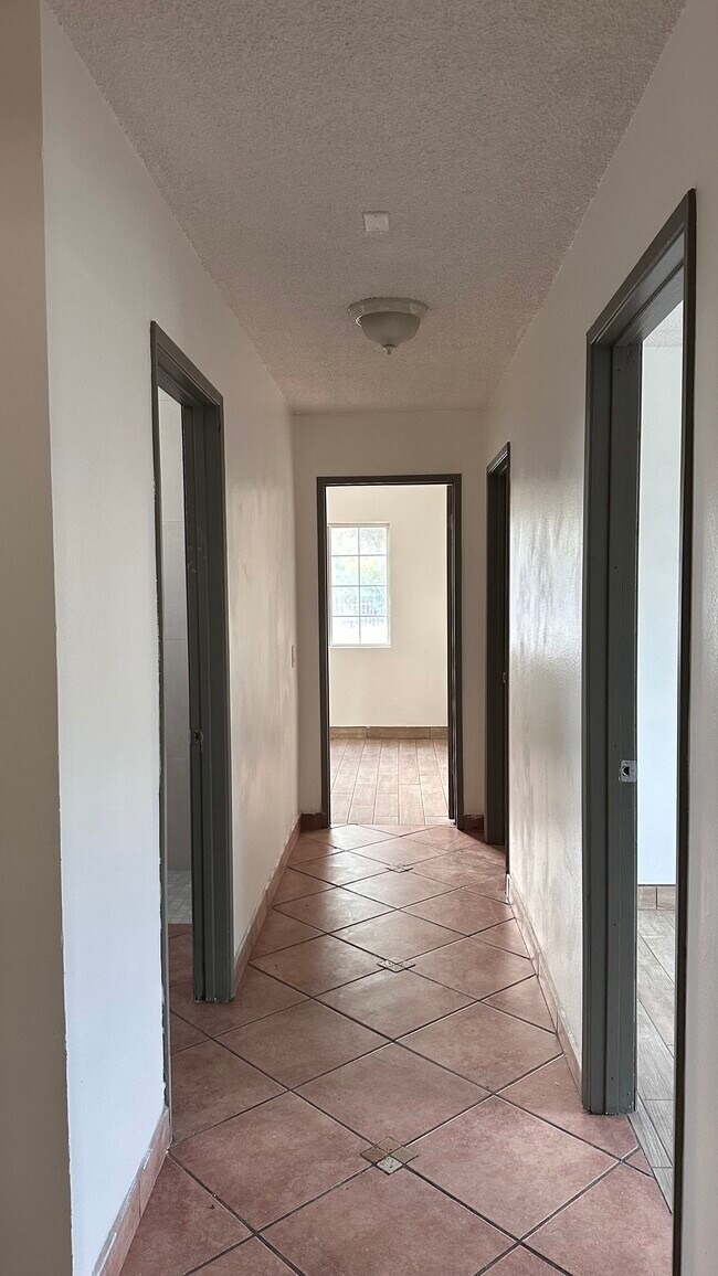 Foto del edificio - 31200 Avenida El Mundo