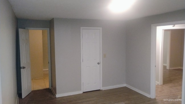 Building Photo - 1332 Fernwood Dr